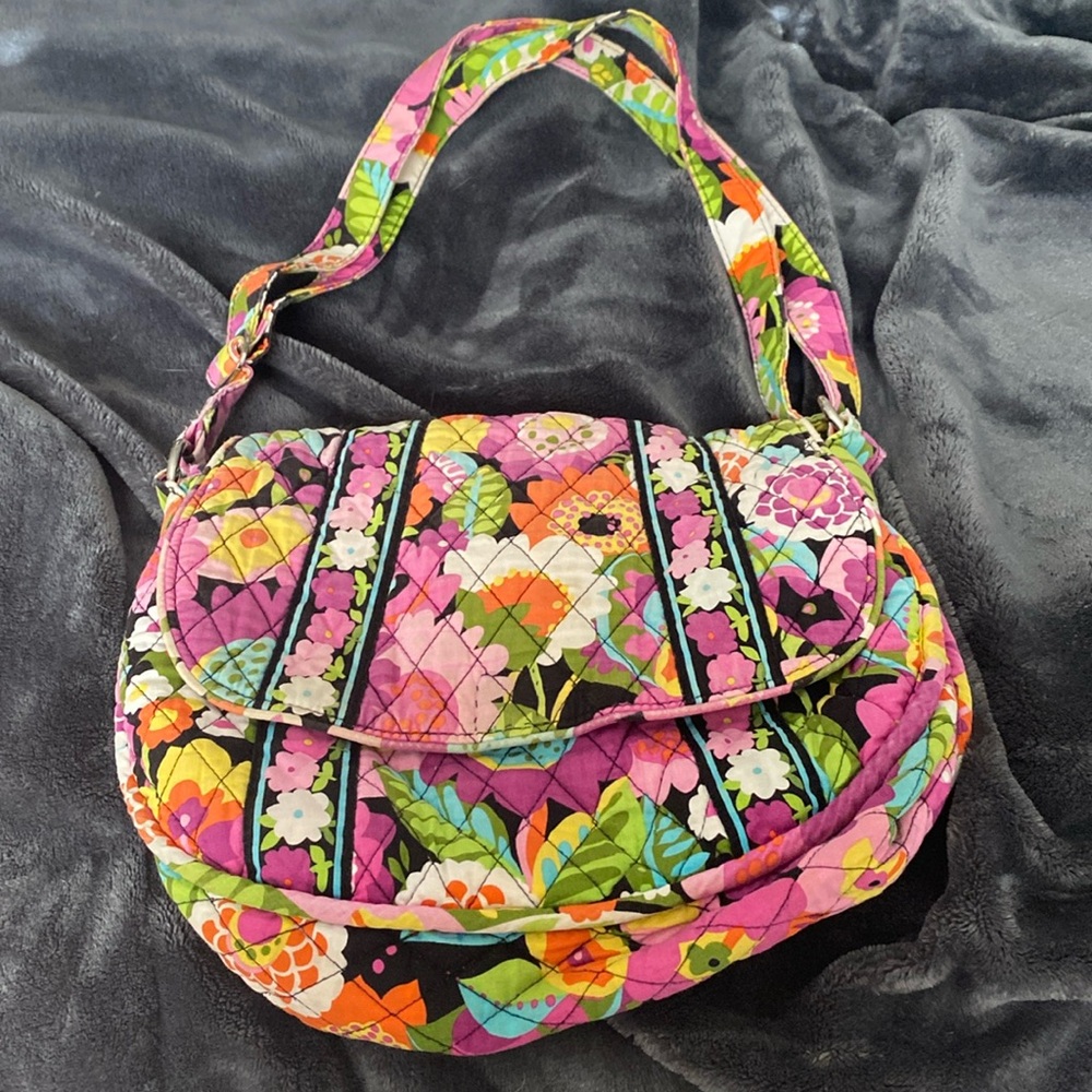 Vera Bradley bag . Clean used condition